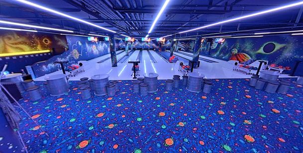 Bowling-Universum-Entertainmentcenter-Gasometer-Wien-Bahn